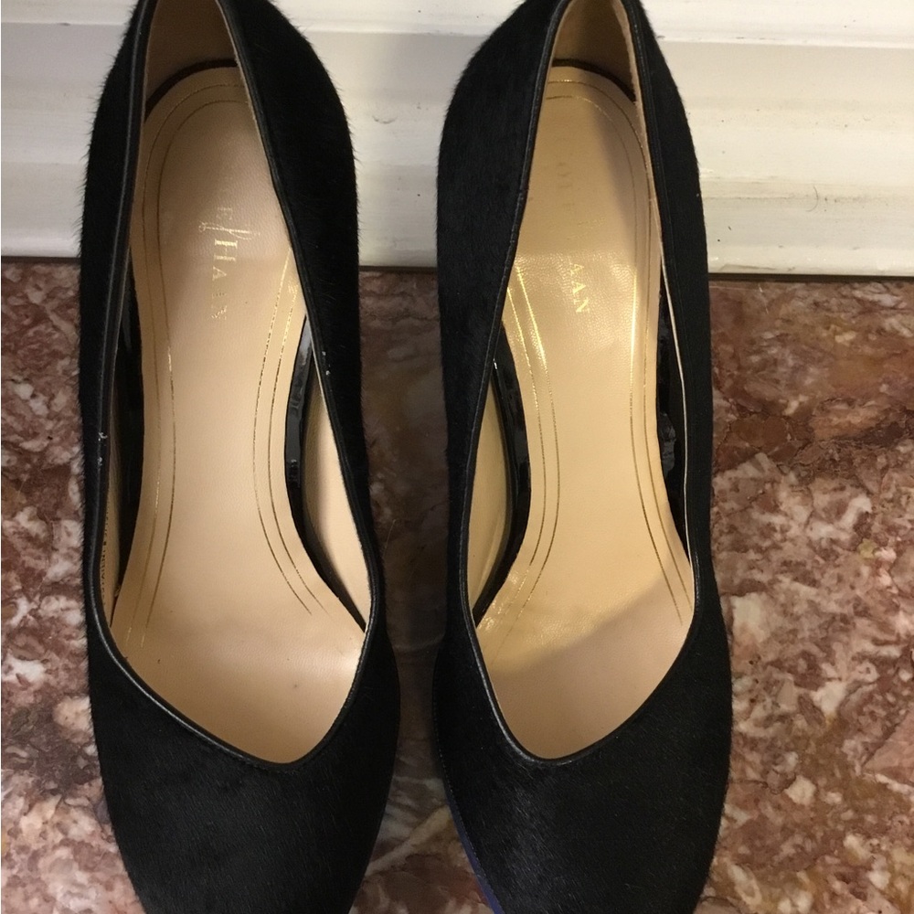 Elegant Black Women's Shoes